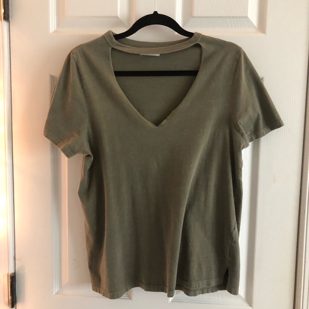 v-neck cutout t-shirt